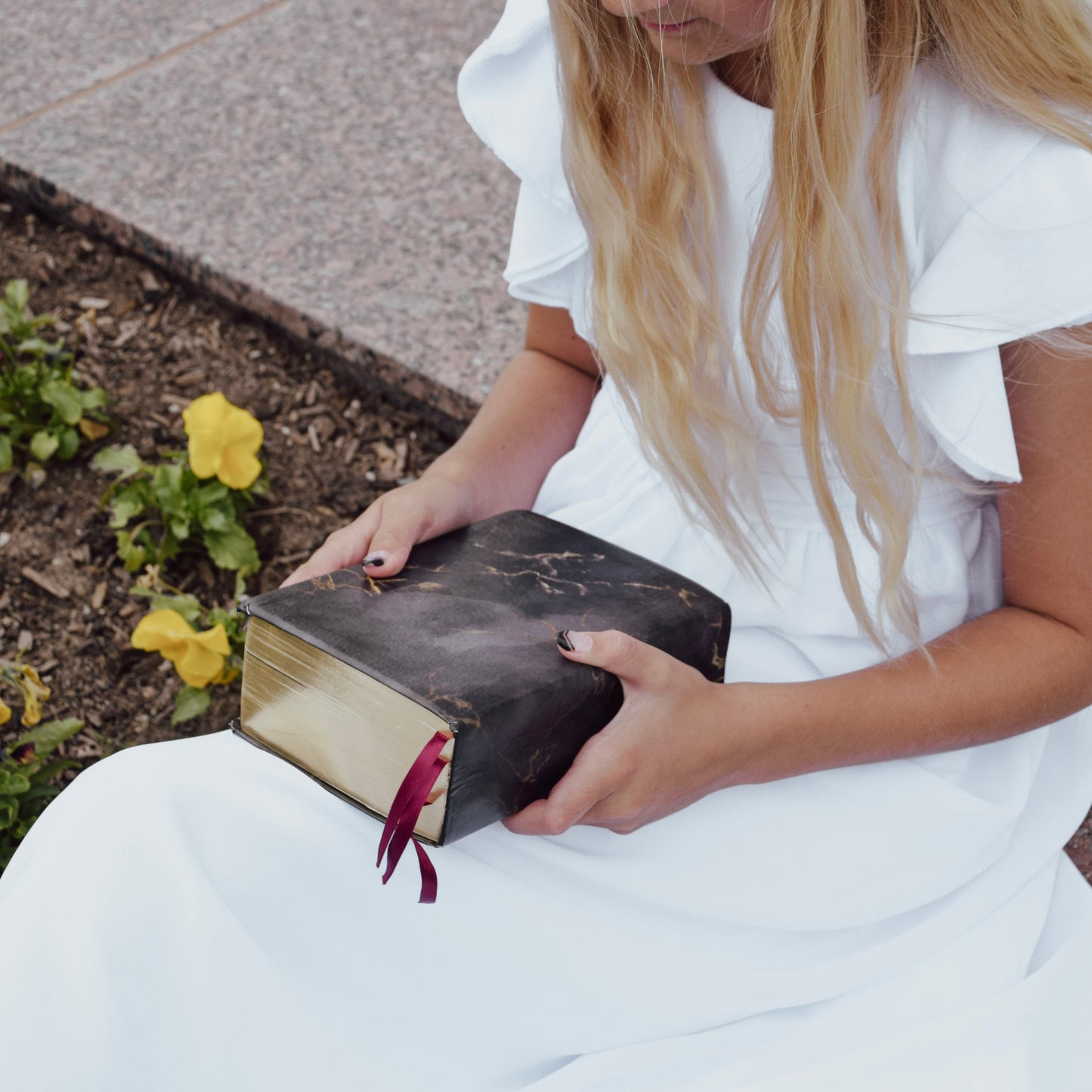 Modern Prints - Black and Gold Marble